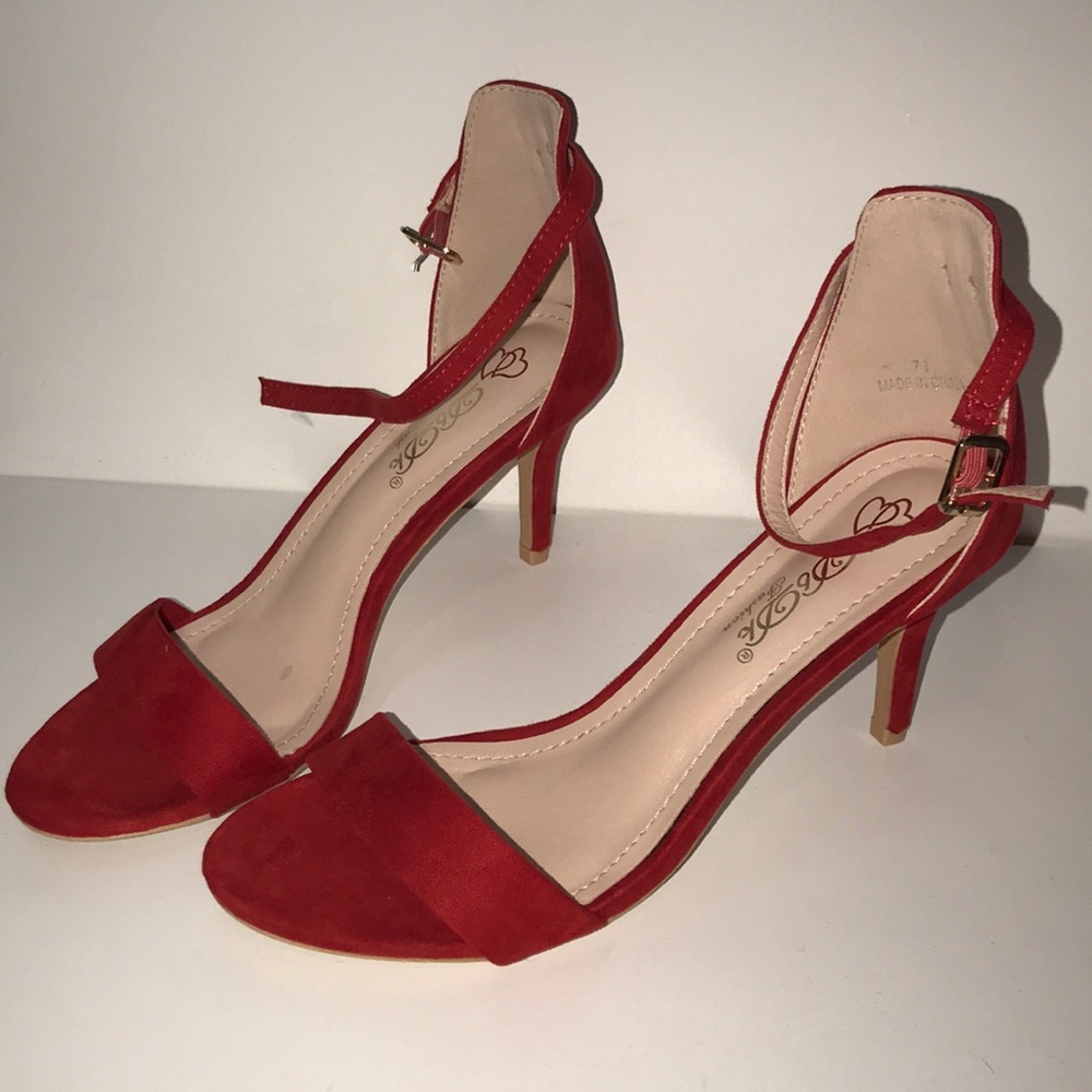 Red comfy heels!